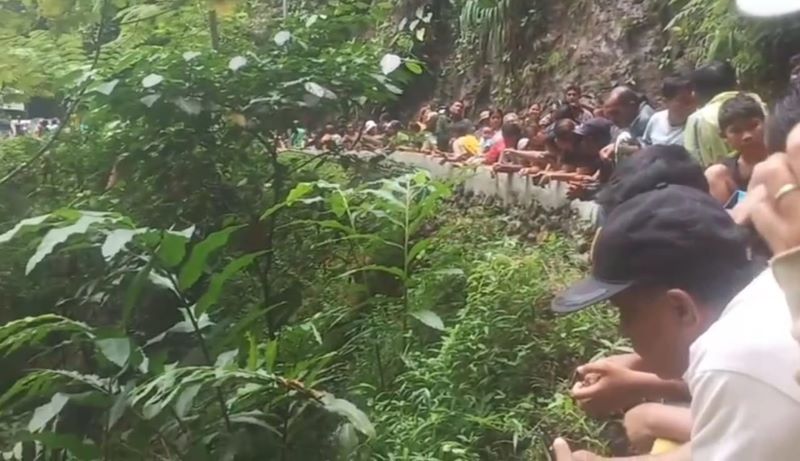 Dikejar Warga, Dua Pencuri Nekat Lompat ke Jurang Batu Lubang Satu Tewas