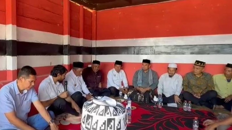 Gubernur Mualem Takziah ke Rumah Duka Ketua KPA Gayo Lues