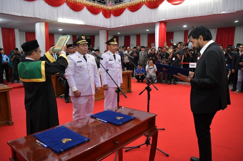 Lantik Walikota dan Wakil Walikota Sabang, Gubernur Aceh Dorong Pengembangan Kawasan Pelabuhan dan Perdagangan