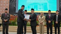 Pemprov Sumut Raih Opini WTP ke-11 Kalinya dari BPK RI, Gubernur Bobby Nasution Ingatkan OPD dan DPRD Pemprov Sumut Raih Opini WTP ke-11 Kalinya dari BPK RI, Gubernur Bobby Nasution Ingatkan OPD dan DPRD