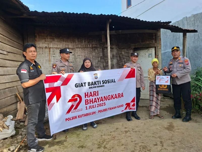 Semangat Bhayangkara 79,Polsek Kuta Buluh Salurkan Bansos