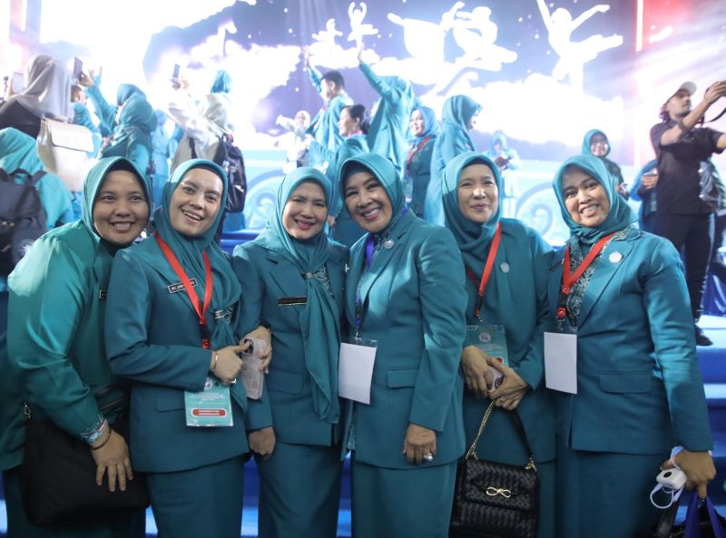 Dihadiri Istri Wapres Gibran, Ketua TPP PKK Kabupaten Asahan Ikuti Puncak Peringatan HKG ke-53