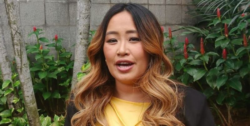 Pinkan Mambo Balas Kritik Food Vlogger Soal Donat Rp200 Ribu: "Tolong Jangan Ganggu Aku, Aku Capek Kerja Sendiri"