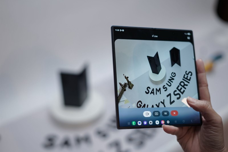 Pre-order Samsung Galaxy Z Fold7 dan Z Flip7 Resmi Dibuka: HP Lipat Tercanggih dengan Bonus Terbaik