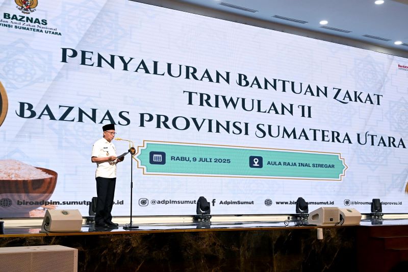 Salurkan Zakat, Infak dan Sedekah Triwulan II 2025, Wagub Sumut Sebut Baznas Punya Peran Penting dalam Pembangunan