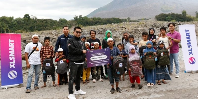 Gebyar Berbagi Muharram 1447 H, Karyawan XLSMART Salurkan Santunan di Sumatera