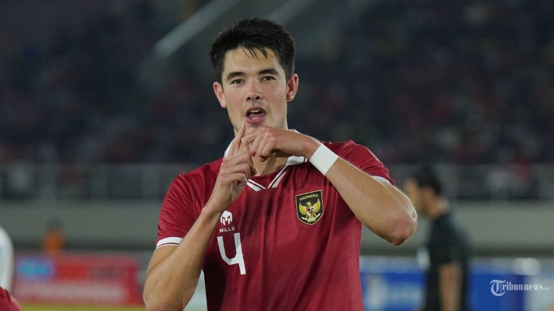 Elkan Baggott Ukir Sejarah: Pemain Indonesia Pertama Bertahan di Skuad Utama Klub Inggris Musim 2025/2026