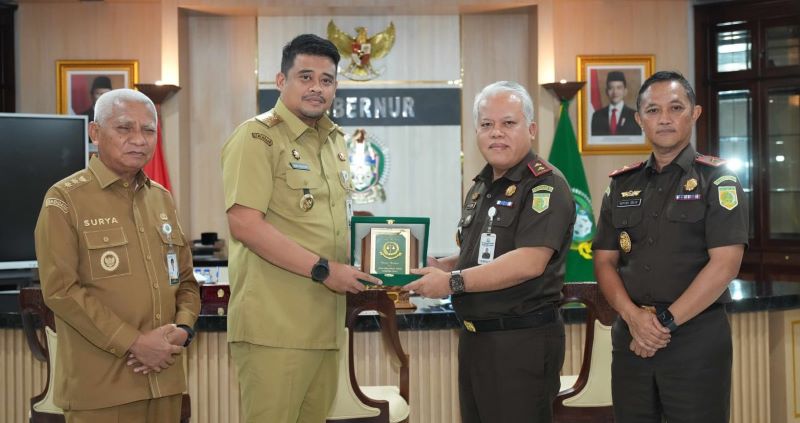 Gubernur Bobby Nasution dan Kajati Sumut Bahas Program Restorative Justice