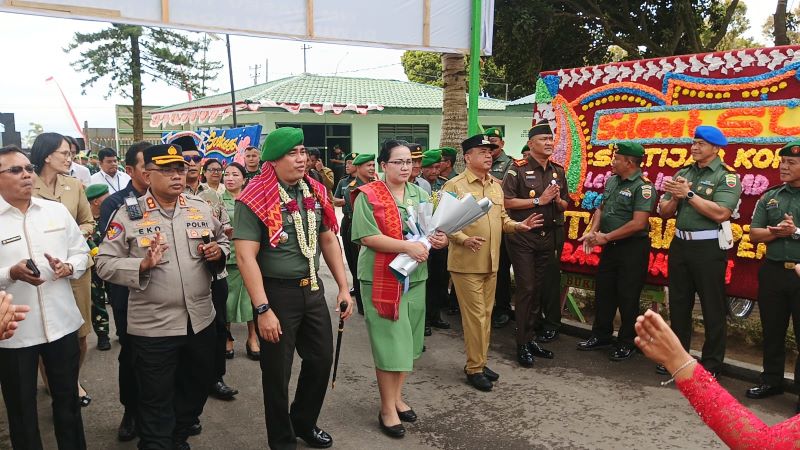 Hangat dan Penuh Kekeluargaan, Kapolres Tanah Karo Hadiri Sertijab Dandim 0205/TK di Berastagi