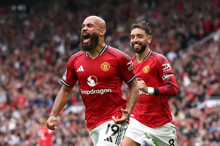 MU Tumbangkan Burnley 3-2