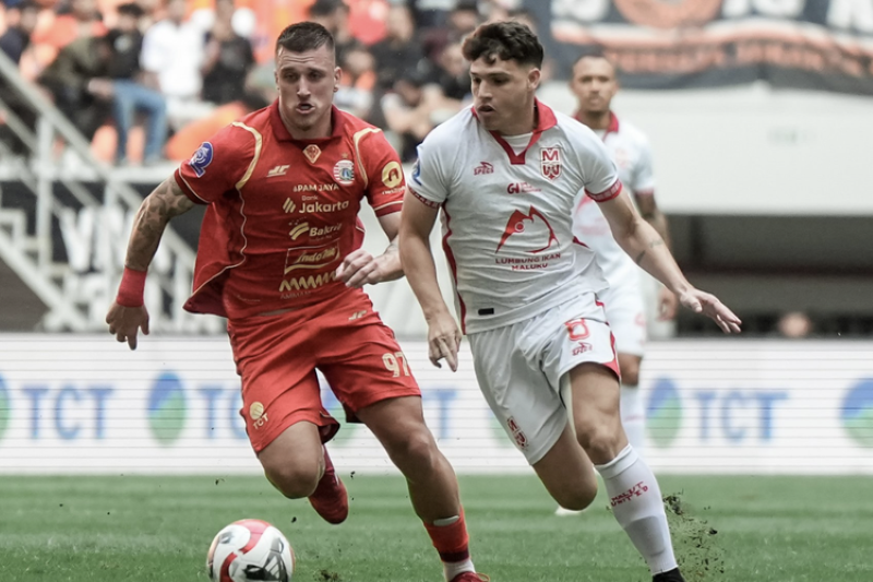 Drama Kartu Merah dan VAR Warnai Laga Panas Persija vs Malut United, Skor Akhir 1-1