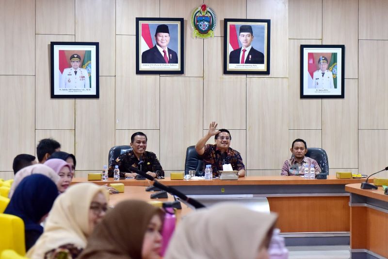 Sekdaprov Dorong Optimalisasi Kinerja Disperindag ESDM Menuju Sumut Unggul, Maju, dan Berkelanjutan