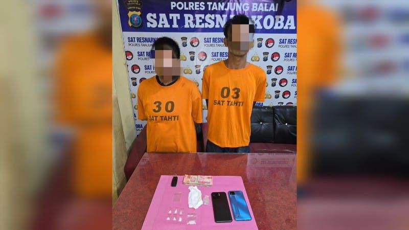 Polres Tanjungbalai Ringkus 2 Pengedar Sabu, Barang Bukti Disembunyikan di Celana dan Tisu