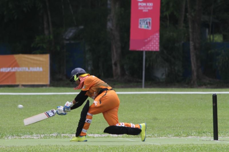 Anggun Amalia Sembiring Ukir Sejarah di Arena Nasional Lewat Cricket