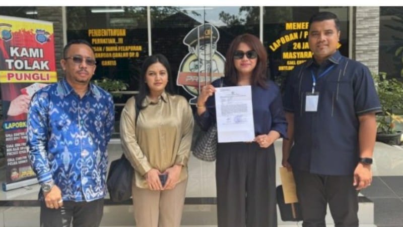 Akun Ferry Irwandi Dilaporkan Influencer Medan ke Polda Sumut