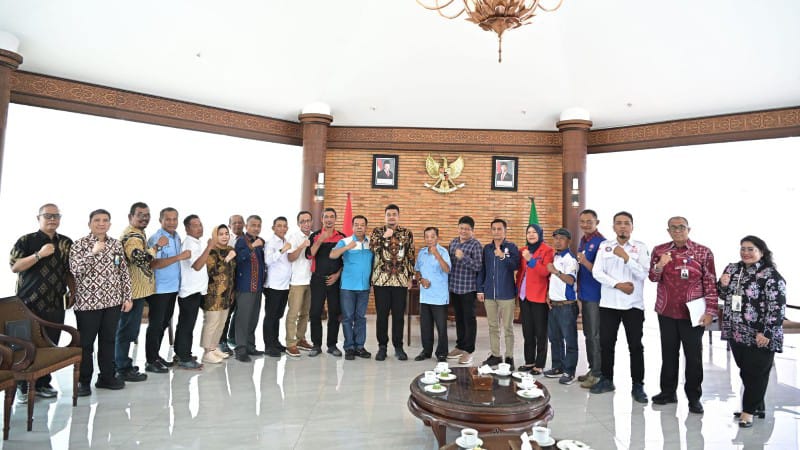Bobby Nasution Bertemu Serikat Buruh: Bahas Soal Kenaikan Upah dan Rumah Subsidi