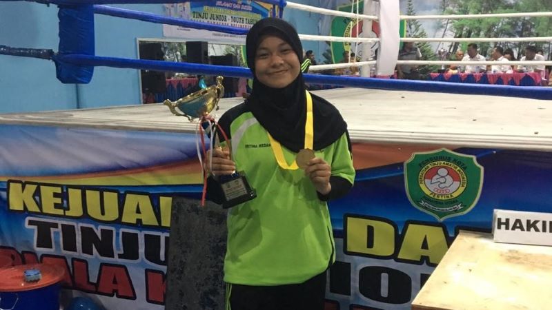 Luthfia Lisandri, Petinju Muda Medan Bidik Emas Porprovsu 2026 dan Tiket PON 2028