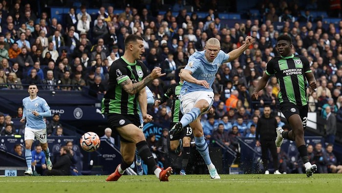 Brighton Tumbangkan Manchester City Lewat Comeback Dramatis 2-1
