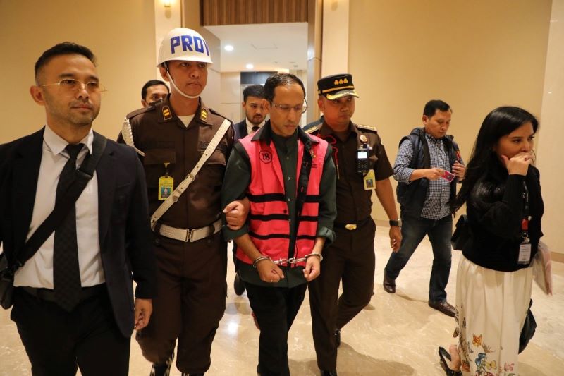 Kejagung Tetapkan Eks Mendikbud Nadiem Makarim Tersangka Korupsi Laptop Chromebook, Langsung Ditahan