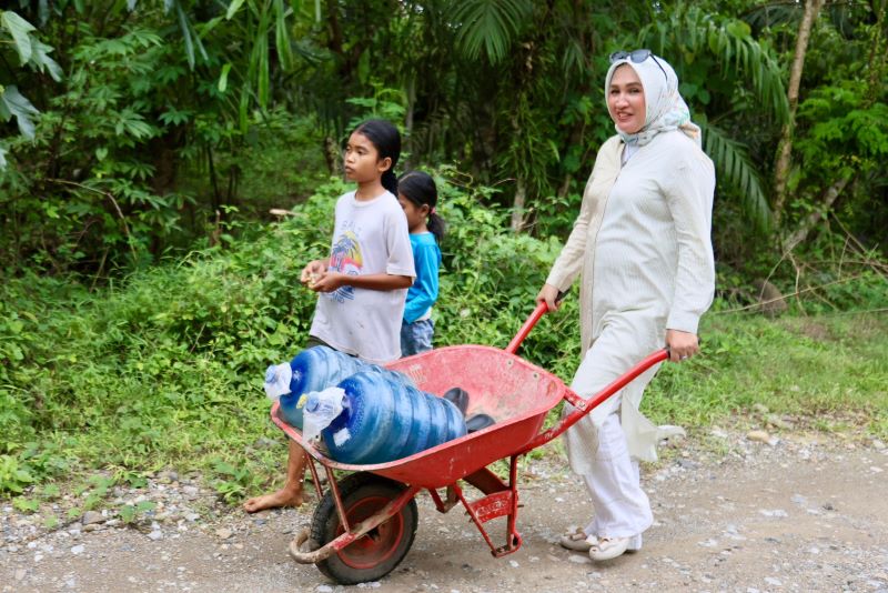 Anak Hebat itu Bernama Cut Shofi
