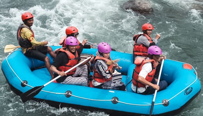 Akhir Pekan Seru di Langkat: Nikmati Sensasi Arung Jeram di Sungai Bingai, Namu Sira-Sira