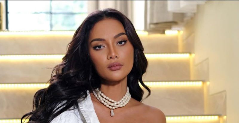 Momen Haru di Synchronize Fest 2025: Erika Carlina Dilamar DJ Bravy di Atas Panggung, Netizen Banjir Doa!