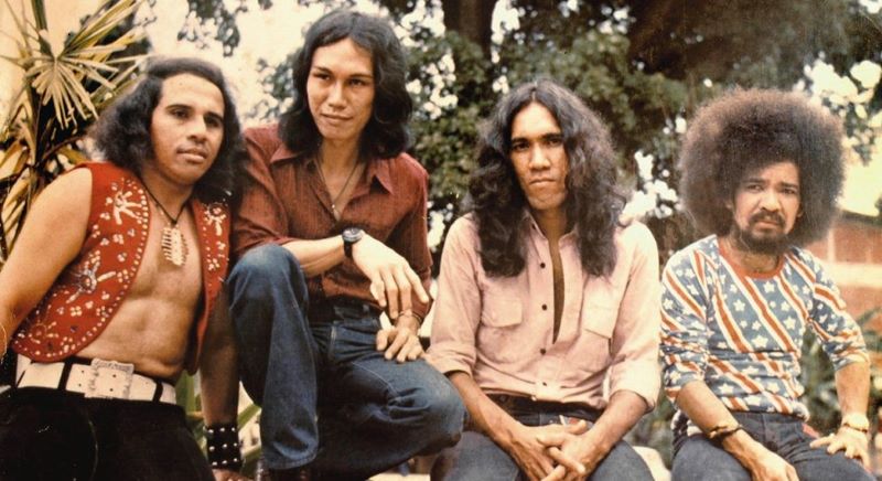 AKA: Legenda Rock Surabaya yang Mendobrak Panggung Musik Indonesia Sejak 1967