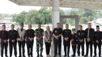Wabup Pakpak Bharat Serahkan Bantuan Pangan: 80 Ton Beras dan 16 Ton Minyak Goreng Disalurkan untuk Warga