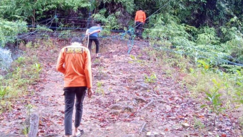BPBD Tapteng Temukan Empat Warga Tersesat di Hutan Badiri