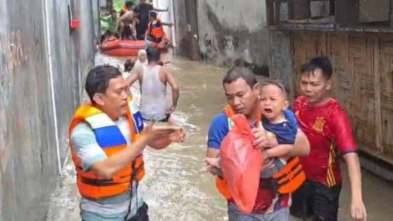 Banjir Landa Binjai, Ribuan Warga Mengungsi dan Anak-Anak Alami Trauma
