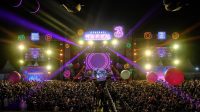 FOTO KLIK_Generasi Happy dari Tri Kembali Hadir! Ajak Anak Muda Indonesia Wujudkan Pensi Impian Bareng Idol Generasi Happy dari Tri Kembali Hadir! Ajak Anak Muda Indonesia Wujudkan Pensi Impian Bareng Idol