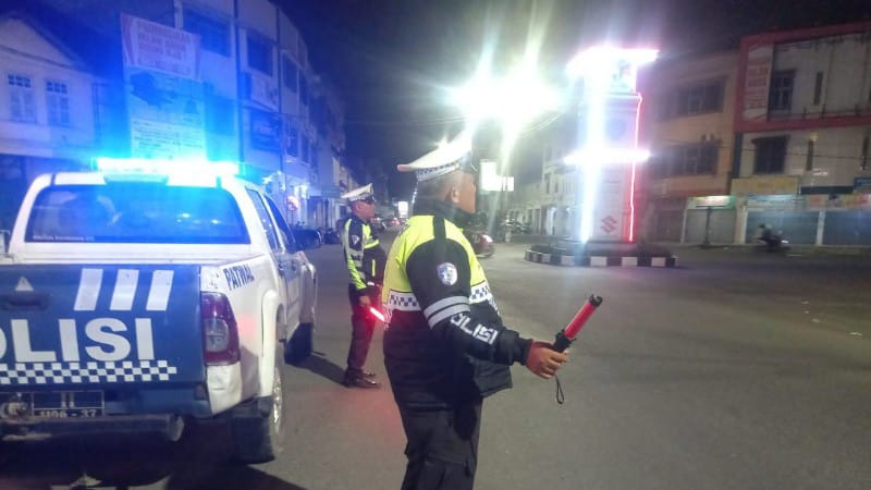 Sat Lantas Polres Labuhanbatu Gelar Patroli Blue Light Jaga Keamanan Malam