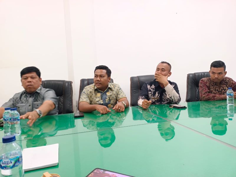 Fraksi PDIP dan PKB Dukung Pembentukan Pansus DPRD Tapteng, Dorong Kejelasan Proyek Gedung Bupati Puluhan Miliar