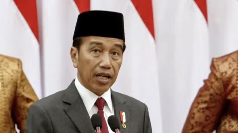 Jokowi Tiba di Singapura, Bertemu Lee Hsien Loong Jelang Forum Bloomberg New Economy