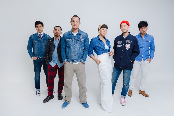 Maliq & D’Essentials: Dua Dekade Menjaga “Organic Music” Tetap Hidup, Dari Panggung Kafe ke Ikon Jazz Pop Indonesia