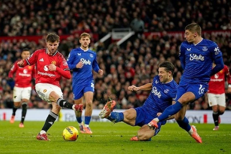 Manchester United Dipermalukan Everton 0-1 di Old Trafford, Meski Unggul Jumlah Pemain