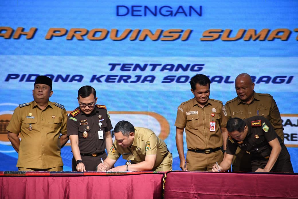 Bupati Pakpak Bharat Hadiri Penandatanganan MoU Pidana Kerja Sosial se-Sumut