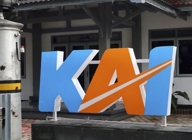 Dirut KAI Angkat Suara Soal Heboh Tumbler Hilang: Argi Masih Jadi Pegawai, Pelayanan Tetap Prioritas