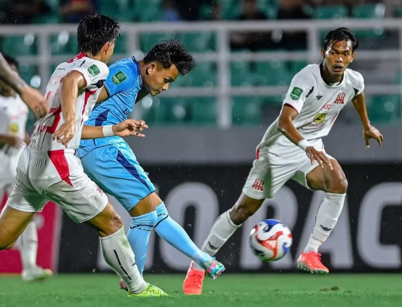 Persela Lamongan Kalahkan Deltras 2-1, Naik ke Puncak Klasemen Grup 2 Liga Championship 2025–2026