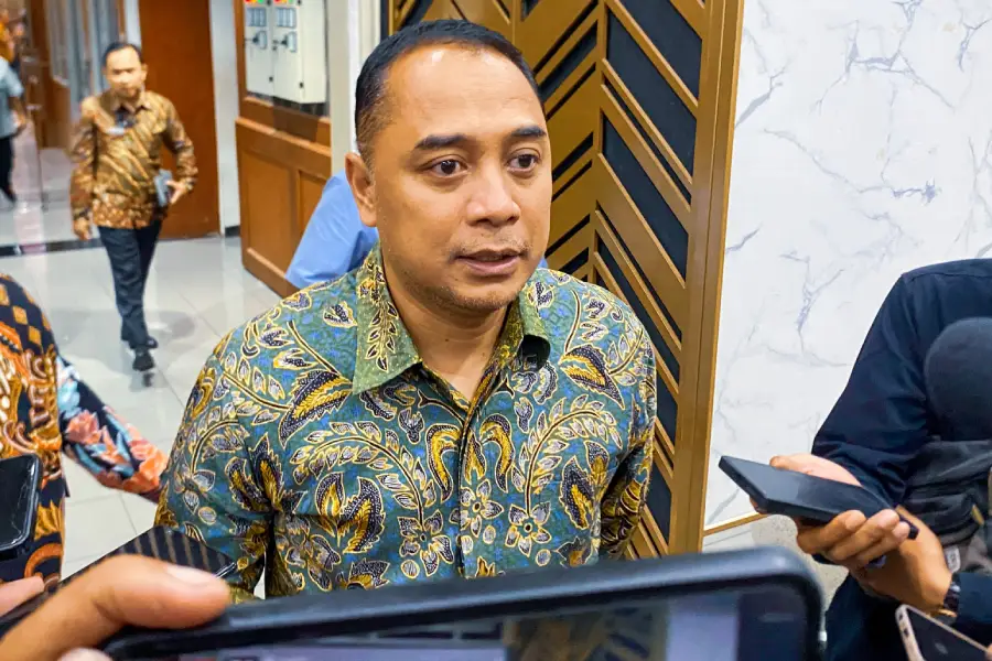 Obrolan Admin Medsos Wali Kota Surabaya Bocor Saat Live IG, Viral di Media Sosial: Sudah Minta Maaf dan Mengundurkan Diri