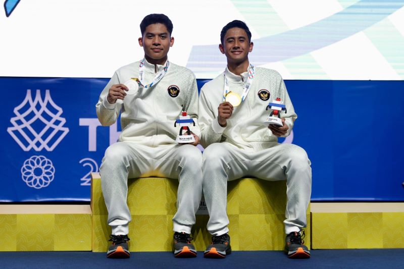 Alwi Farhan Raih Emas Tunggal Putra SEA Games 2025, Taklukkan Mohammad Zaki Ubaidillah di Final Dramatis