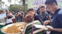 Influencer Bobon Santoso Gelar Aksi Masak Besar untuk Pengungsi Banjir Tapsel
