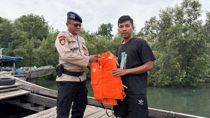 Polresta Barelang Perkuat Kewaspadaan Cuaca Ekstrem di Pelabuhan Tanjung Uma