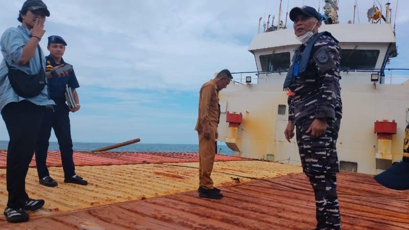 TNI AL Periksa KM Polo Terdampar Tanpa Awak di Perairan Pulau Pekajang