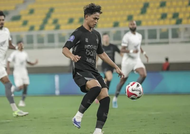Persita Tangerang Bungkam Persik Kediri 3-0, Hokky Caraka Jadi Bintang Laga