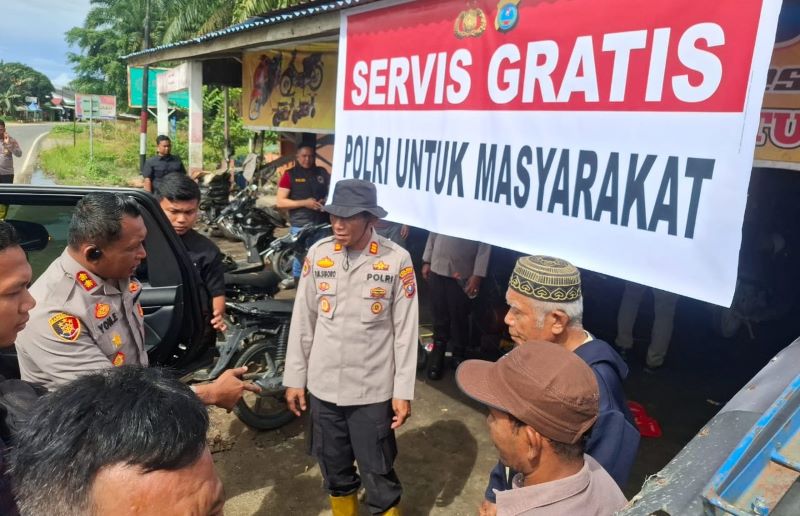 Polres Tapsel Resmikan Bengkel Servis Gratis untuk Korban Banjir Bandang di Batang Toru