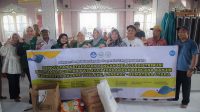 Unimed Salurkan 1.550 Paket Sembako dan 1.500 Perlengkapan Sekolah untuk Korban Banjir di Langkat