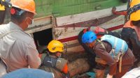 Unit K-9 Unit K-9 Polda Sumut Temukan Korban Banjir Bandang di Tapsel