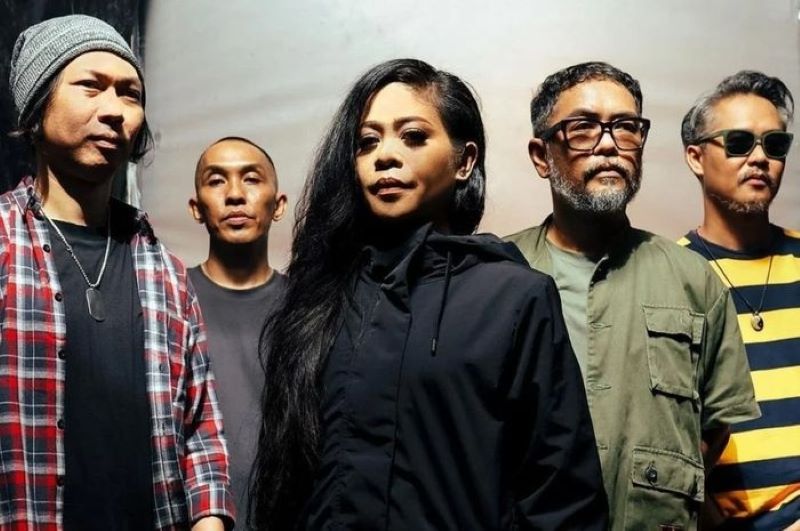Band Cokelat: Perjalanan Panjang Grup Rock Legendaris Indonesia dari Bandung