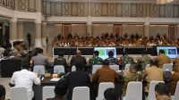 FOTO KLIK_Bupati Asahan Ikuti Rakor Percepatan Rehabilitasi dan Rekonstruksi Pascabencana Sumut Bersama Mendagri Bupati Asahan Ikuti Rakor Percepatan Rehabilitasi dan Rekonstruksi Pascabencana Sumut Bersama Mendagri